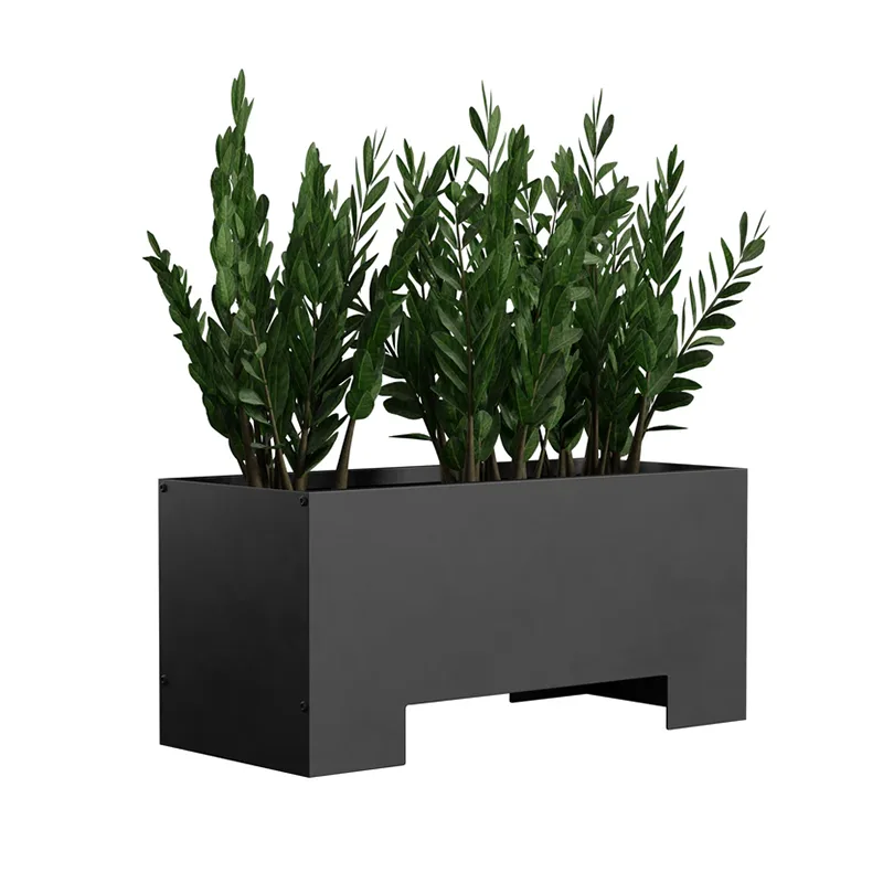 उठाएको आधारको साथ आयताकार बाहिरी प्लाटर